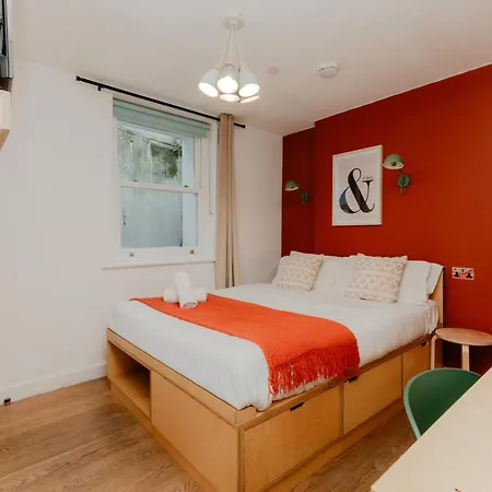 Kensington Stay-2